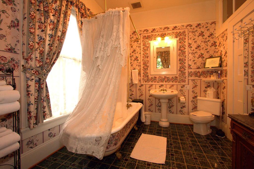 Lion And The Rose Victorian Guest House Portland Exteriér fotografie